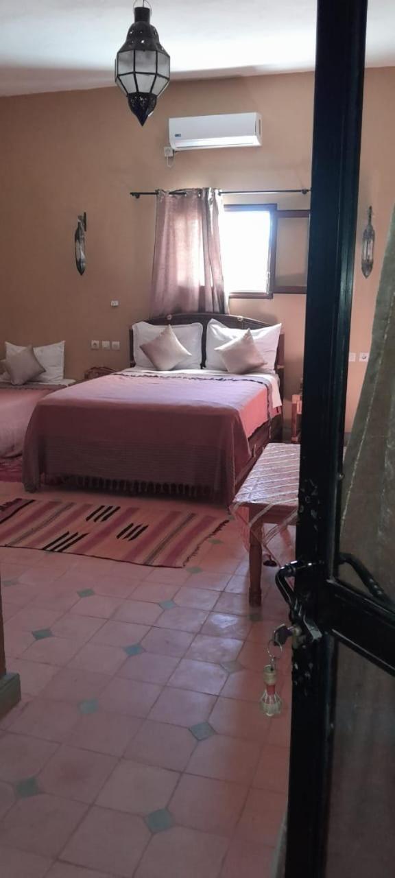 Hotel Lescale De Ouarzazate Tazentoute Esterno foto